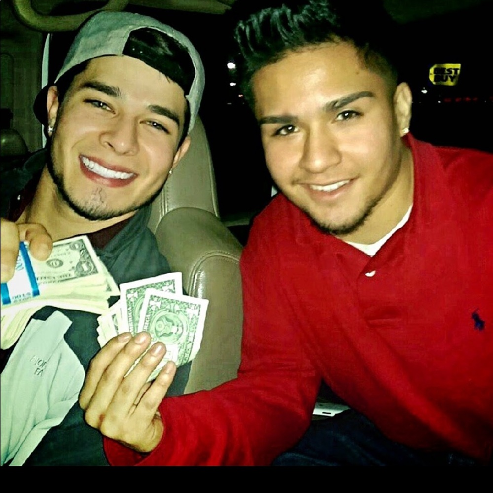 Meet your Posher, Bodazypha